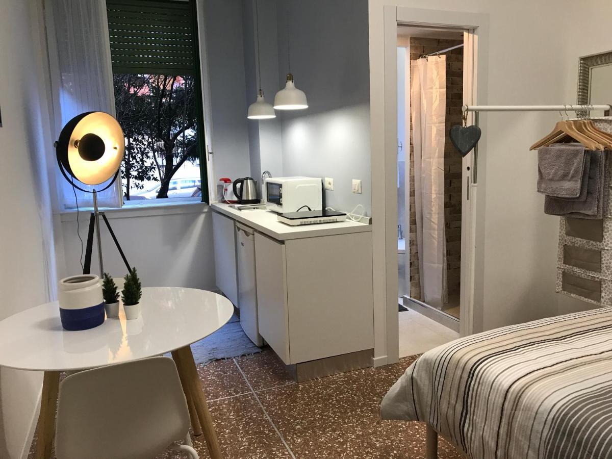 Studio 25 Apartment - Near Metro M3 Milan Luaran gambar