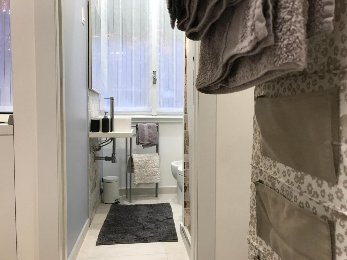Studio 25 Apartment - Near Metro M3 Milan Luaran gambar