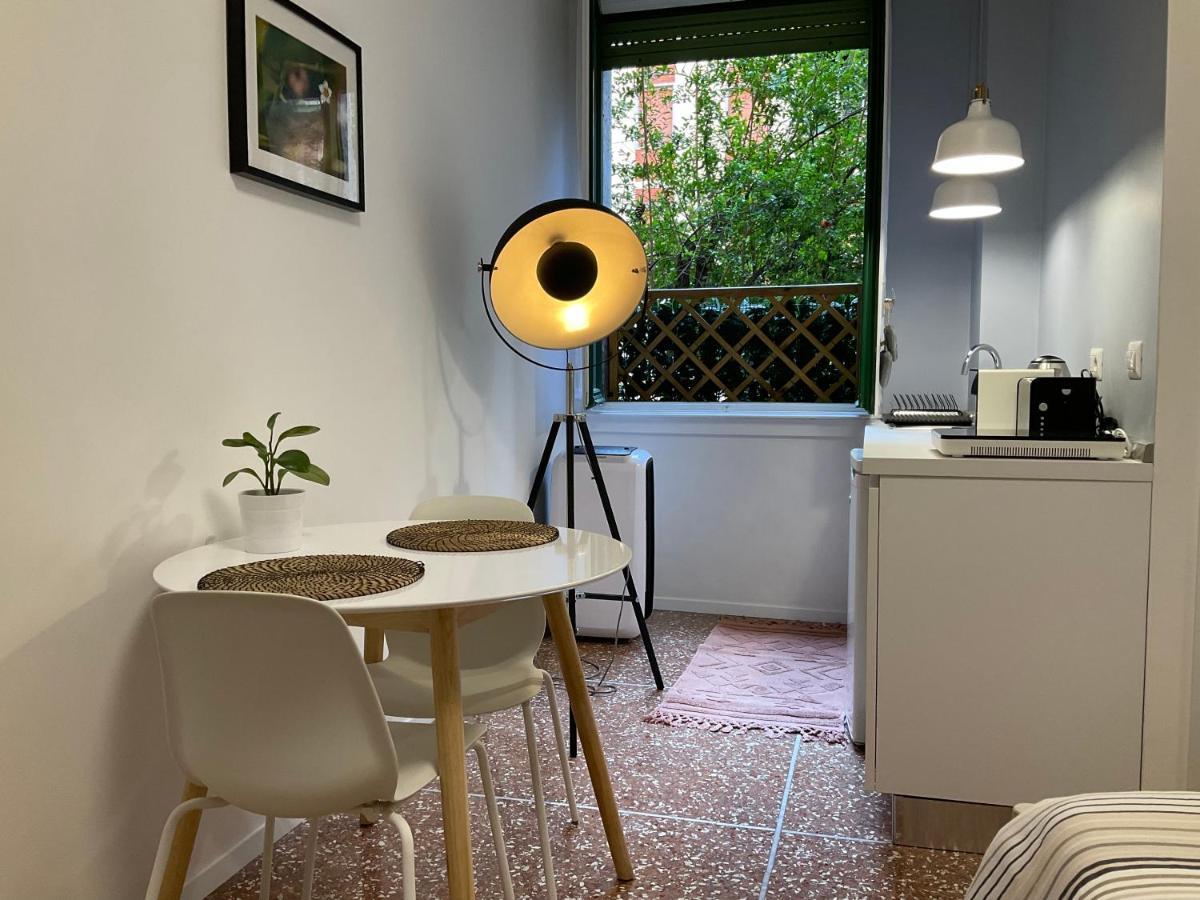 Studio 25 Apartment - Near Metro M3 Milan Luaran gambar