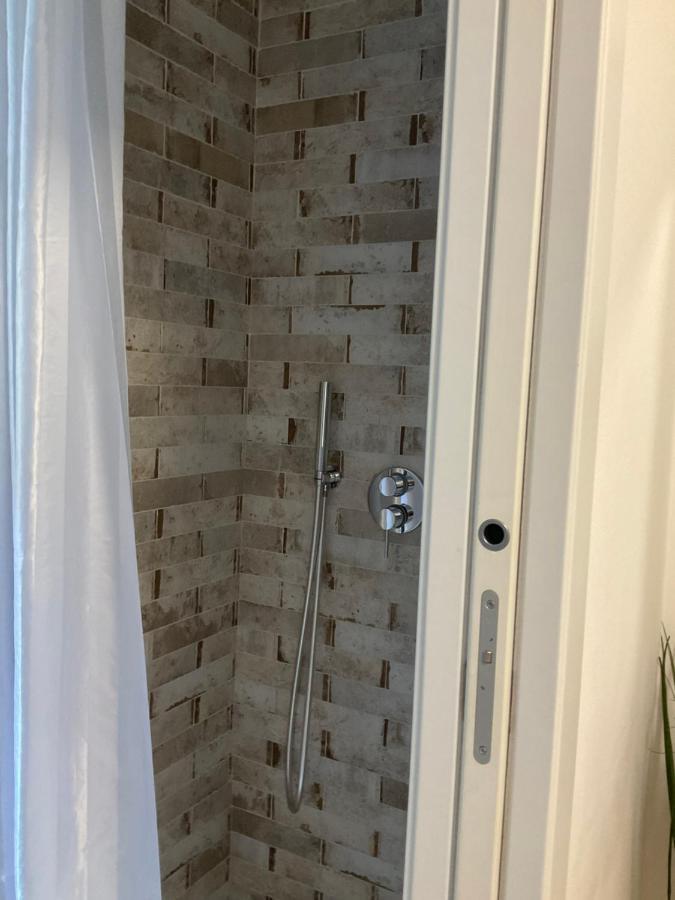 Studio 25 Apartment - Near Metro M3 Milan Luaran gambar